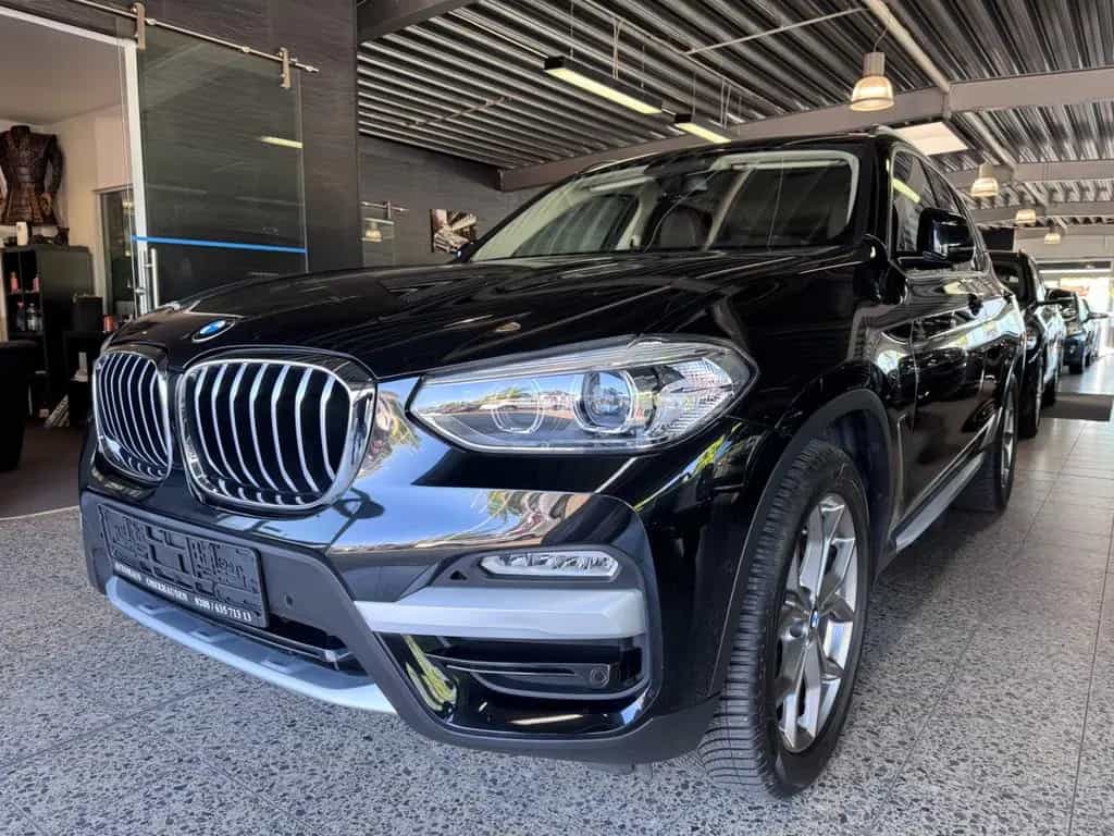 BMW X3 xDrive 20 i xLine*AUT*KAMERA*LEDER*LED*NAVI* 12/2018-photo-1