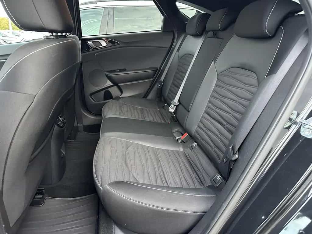 Kia ProCeed 1.5 T-GDI GT-LINE NAV+LED+KAM+V-COCK+ACC 06/2022-photo-8