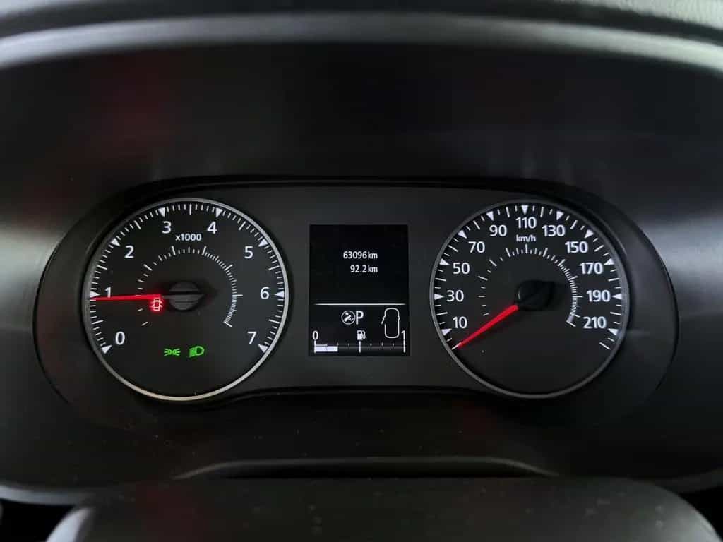 Dacia Duster II Extreme *360°-KAMERA*NAVI*SHZ*1-HAND* 03/2023-photo-13