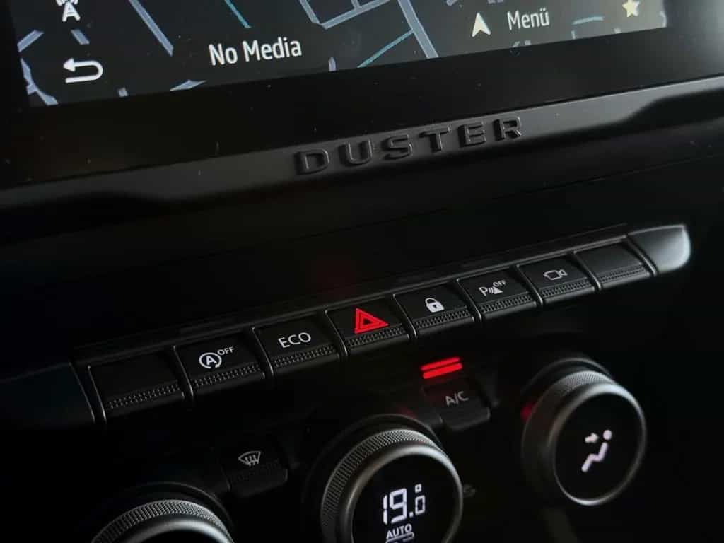Dacia Duster II Extreme *360°-KAMERA*NAVI*SHZ*1-HAND* 03/2023-photo-17