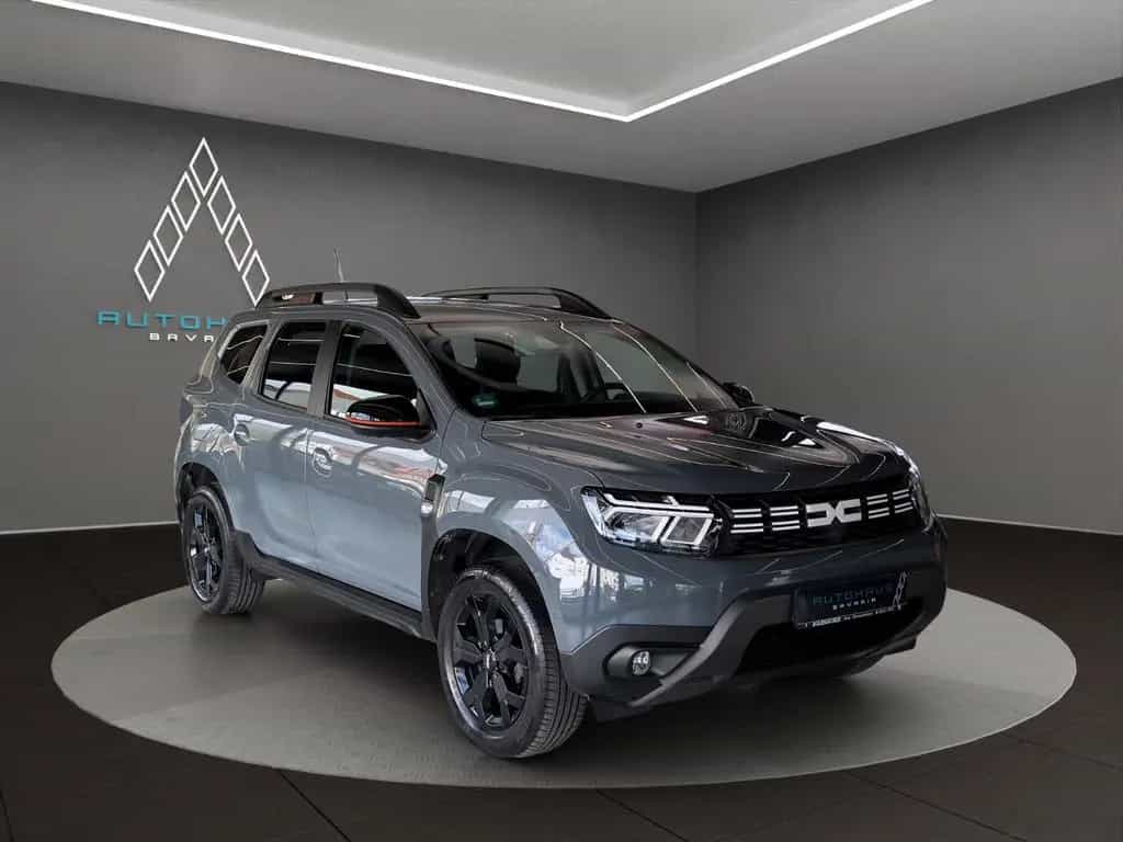 Dacia Duster II Extreme *360°-KAMERA*NAVI*SHZ*1-HAND* 03/2023-photo-2