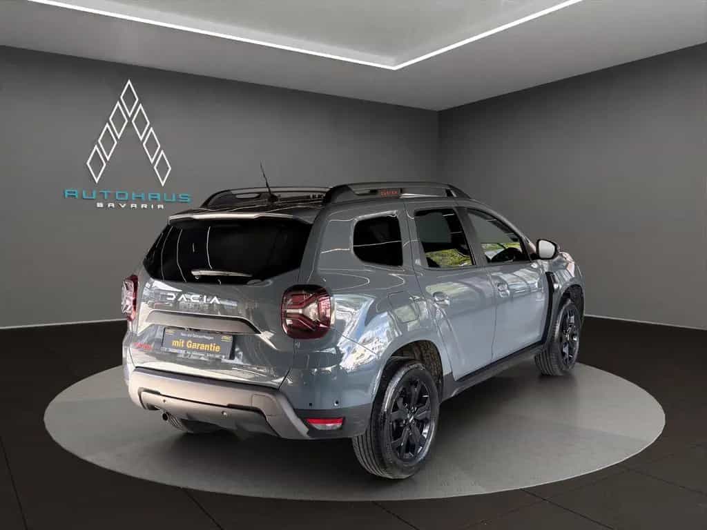 Dacia Duster II Extreme *360°-KAMERA*NAVI*SHZ*1-HAND* 03/2023-photo-5