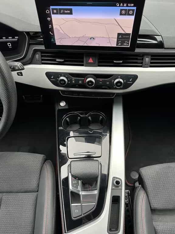 Audi A4 Avant 50 TDI Qu S-Line Black NAV+LED+AHK+B&O 12/2022-photo-11