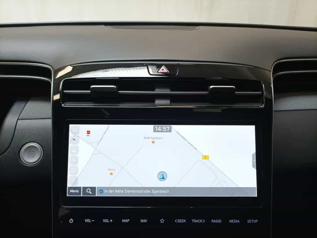 Hyundai TUCSON 1.6 T-GDI  Navi|Krell|Pano|CAM 03/2024-photo-10