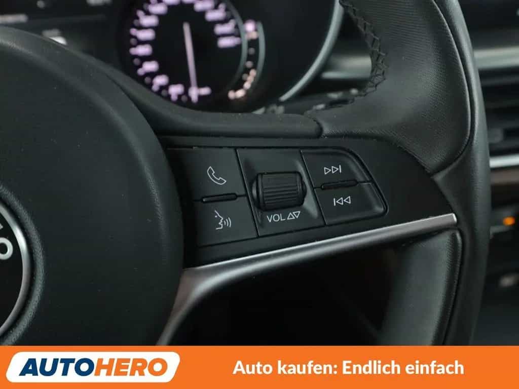 Alfa Romeo Stelvio 2.0 Turbo Q4 B-Tech Aut.*NAVI*BI-XENON* 02/2020-photo-24