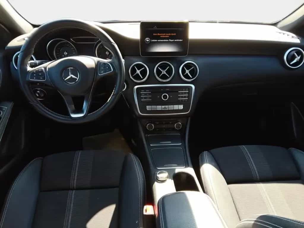 Mercedes-Benz A-Class 200 7G-DCT Urban+LED+NAVI+TEMPO+PDC+KLIMA 12/2017-photo-15