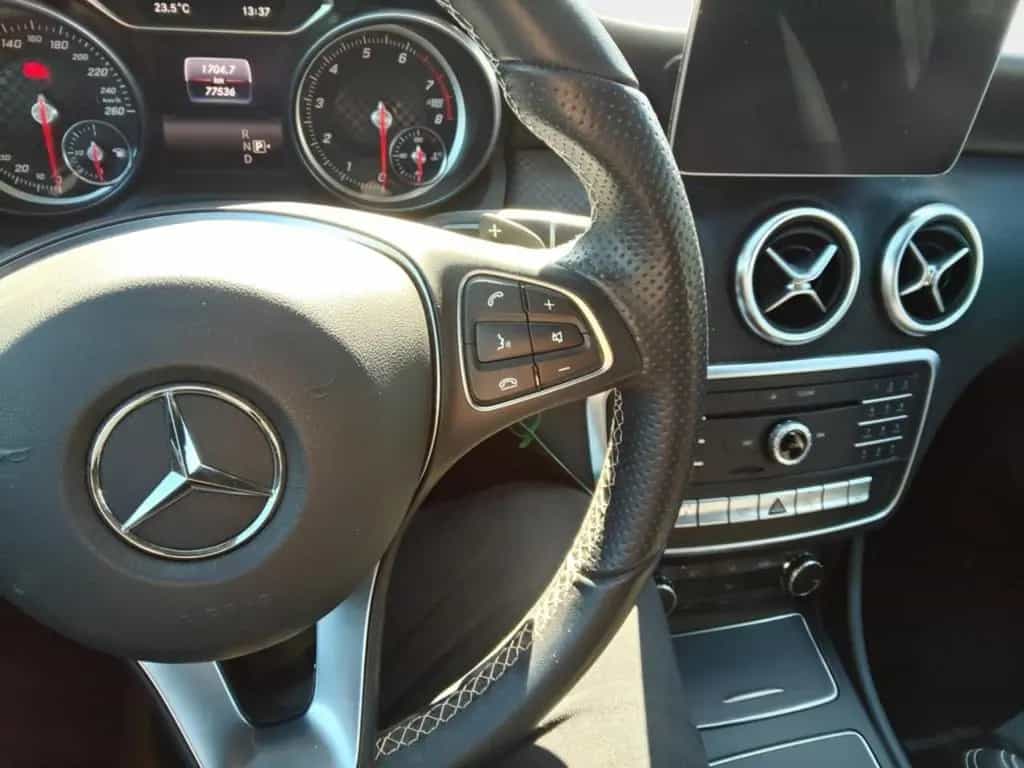 Mercedes-Benz A-Class 200 7G-DCT Urban+LED+NAVI+TEMPO+PDC+KLIMA 12/2017-photo-20