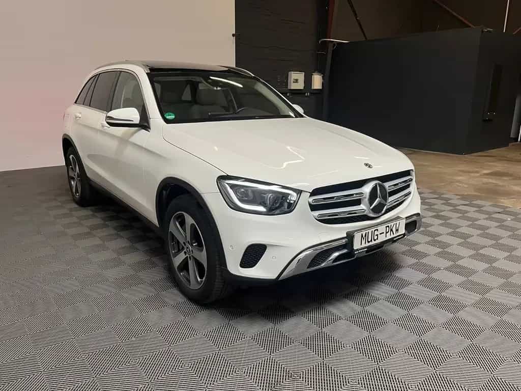 Mercedes-Benz GLC 400 d 4M*Pano-AHK-Kamera-Leder* 02/2020-photo-2
