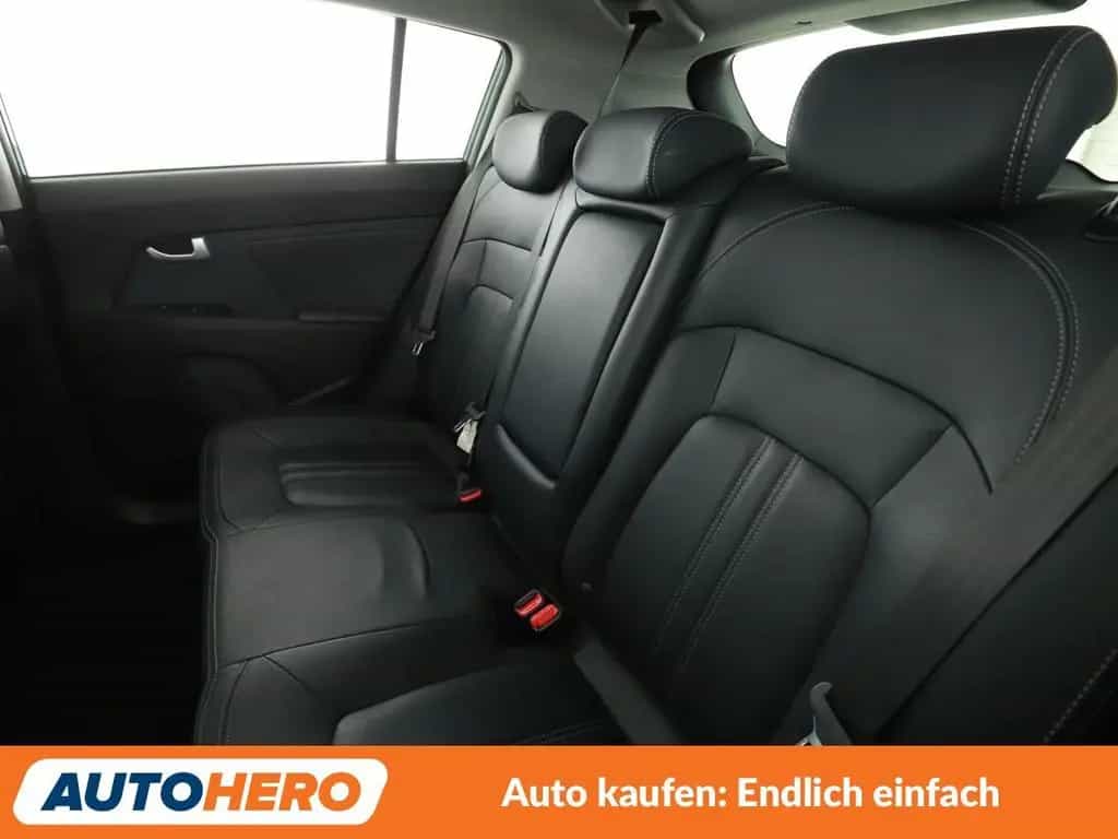 Kia Sportage 1.7 CRDi Dream Team 2WD*NAVI*TEMPO*CAM* 09/2015-photo-13