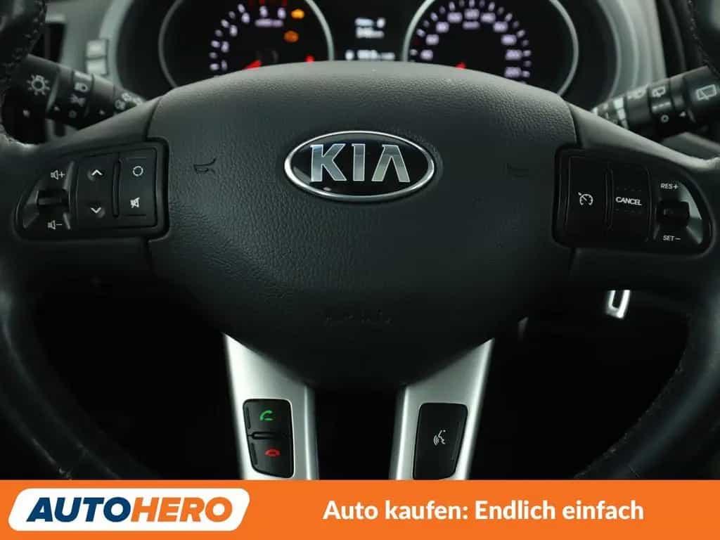 Kia Sportage 1.7 CRDi Dream Team 2WD*NAVI*TEMPO*CAM* 09/2015-photo-18