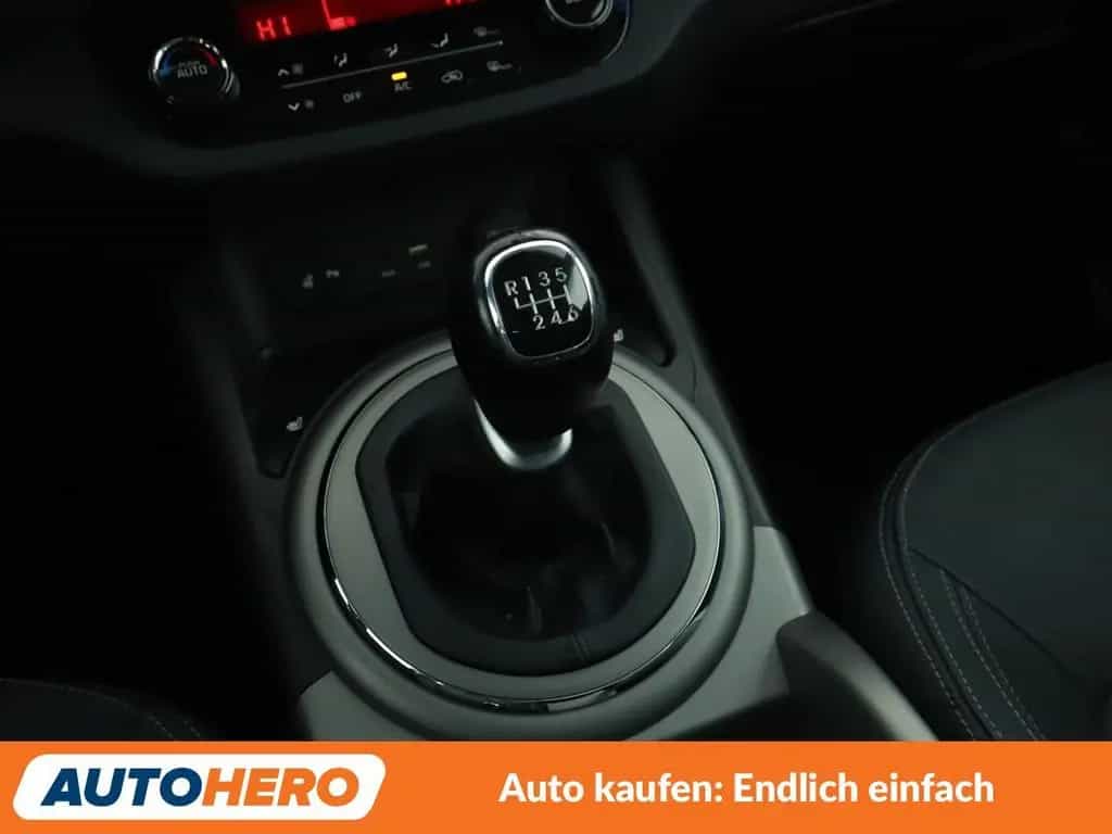 Kia Sportage 1.7 CRDi Dream Team 2WD*NAVI*TEMPO*CAM* 09/2015-photo-23