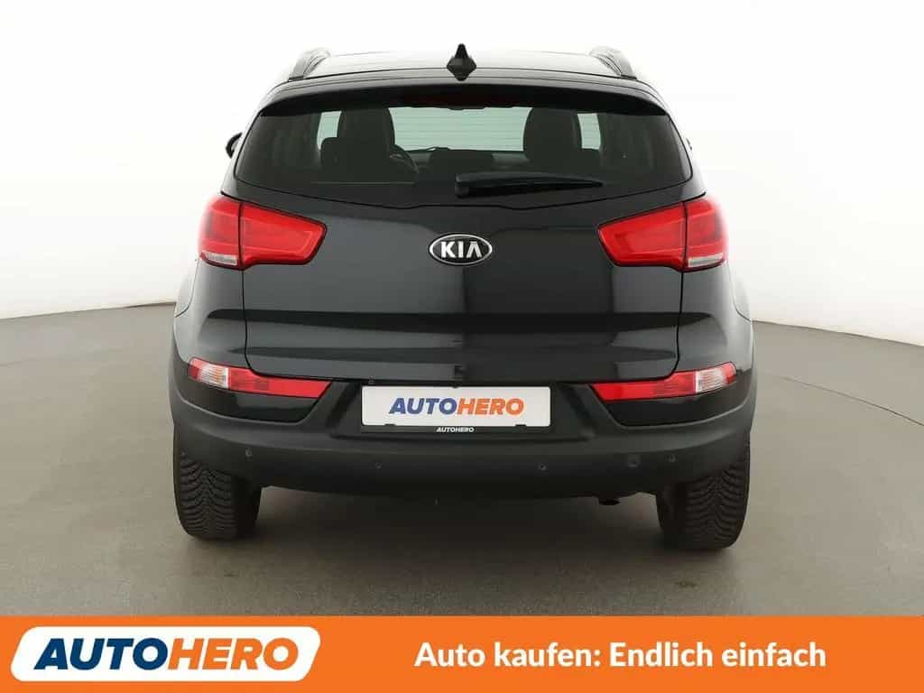 Kia Sportage 1.7 CRDi Dream Team 2WD*NAVI*TEMPO*CAM* 09/2015-photo-4
