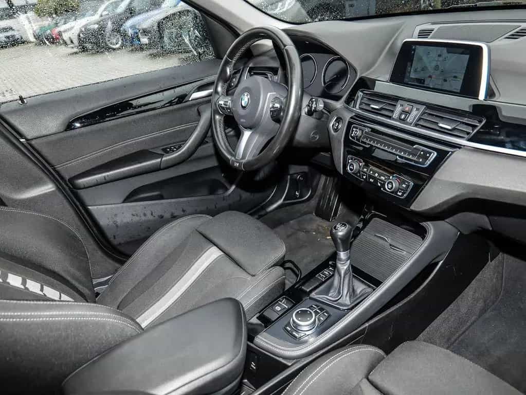 BMW X1 sDrive18d Sport Line+AHK+PDC+Tempomat+SHZ+DAB 04/2019-photo-12