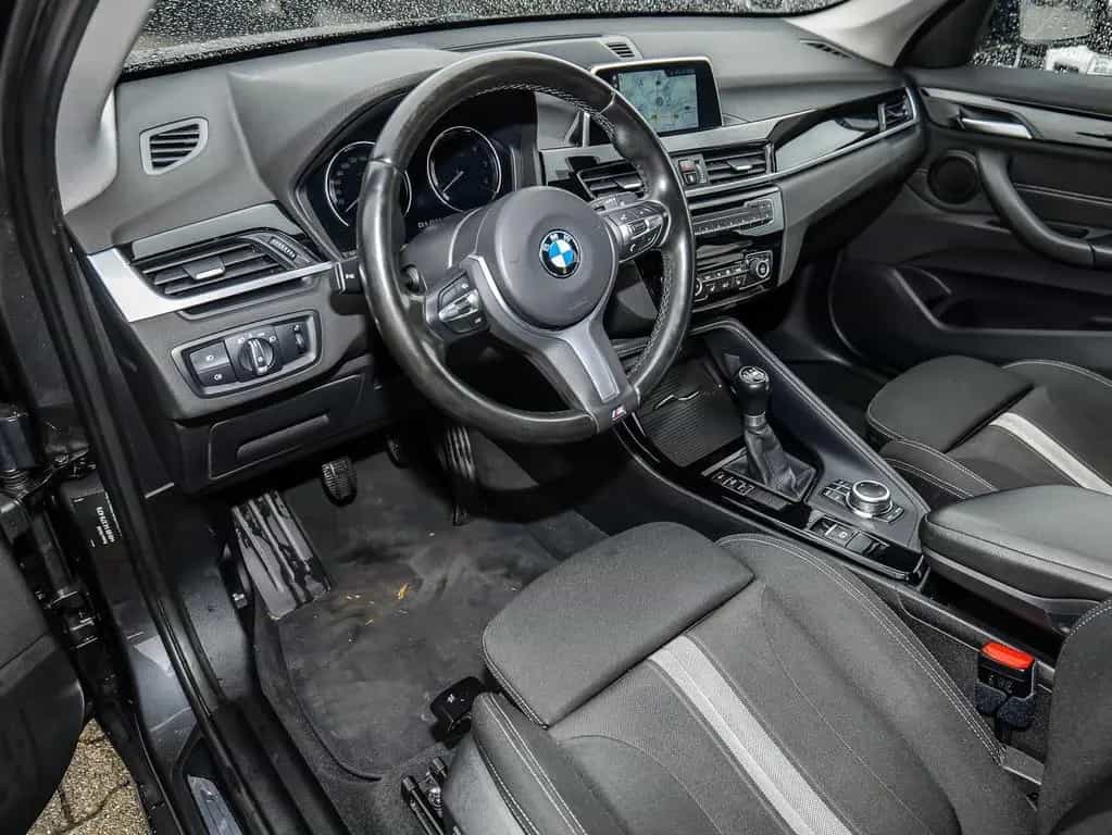 BMW X1 sDrive18d Sport Line+AHK+PDC+Tempomat+SHZ+DAB 04/2019-photo-14