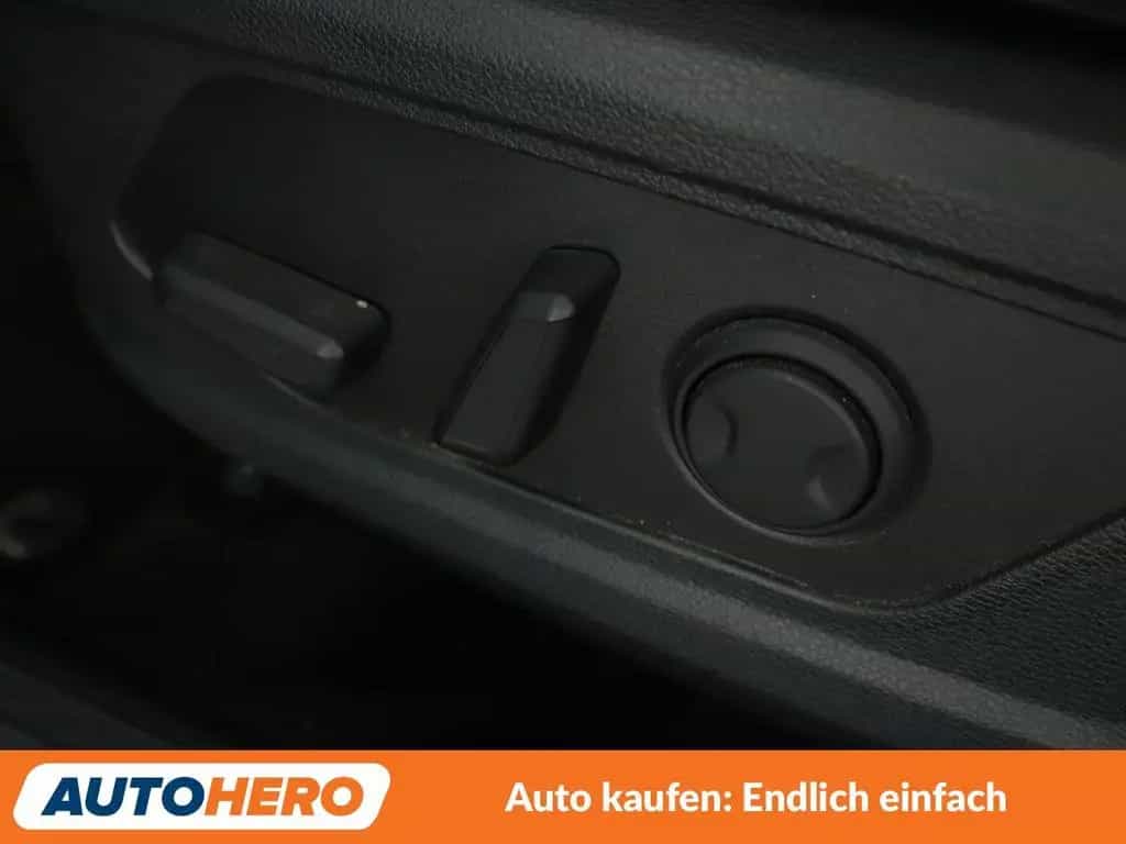 Kia Sportage 1.6 TGDI Mild-Hybrid Spirit 4WD Aut*NAV 10/2022-photo-34