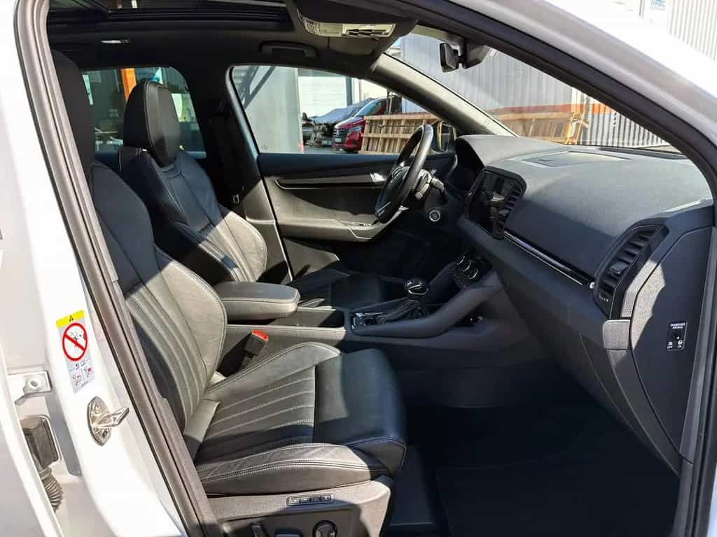 Skoda Karoq 2.0TSI DSG 4x4 SPORTLINE 360° ACC AHK PANO 01/2023-photo-26