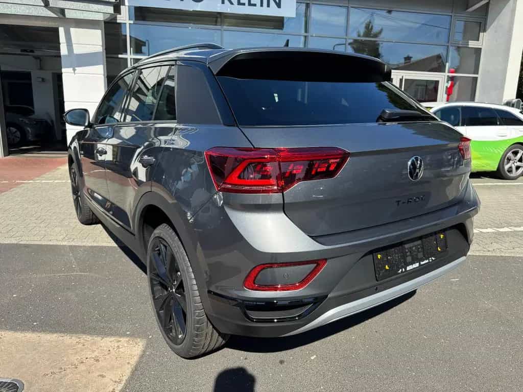 Volkswagen T-Roc Style 1.5 TSI DSG -Panorama+AHK+BlackStyle 03/2026-photo-31
