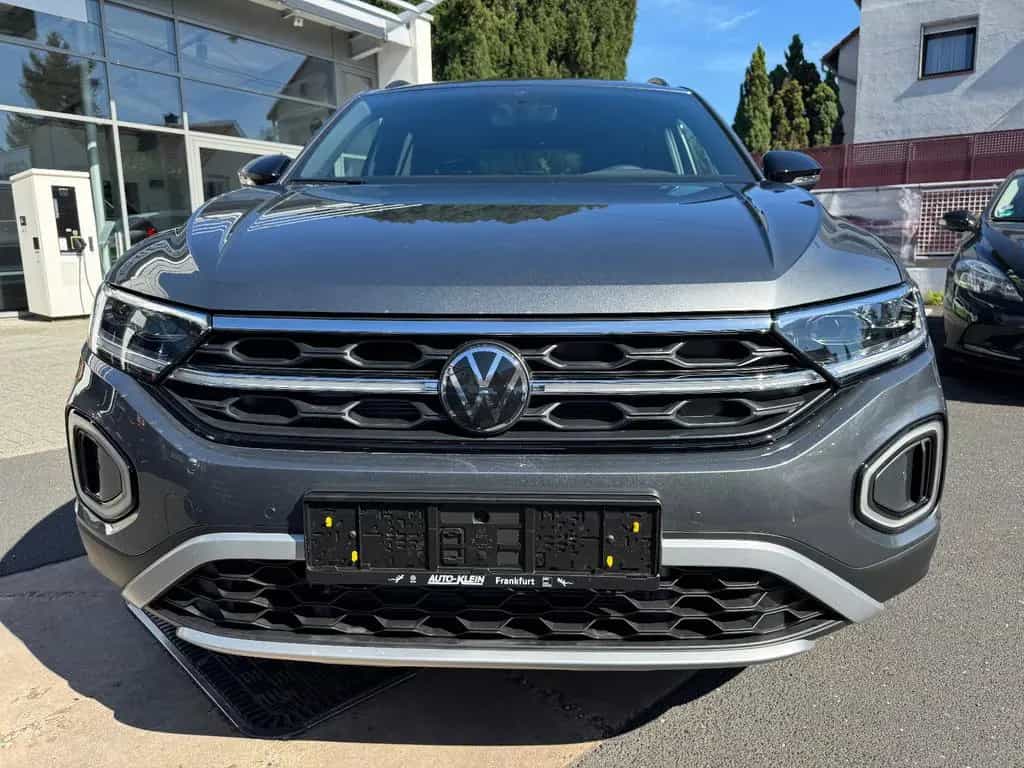Volkswagen T-Roc Style 1.5 TSI DSG -Panorama+AHK+BlackStyle 03/2026-photo-34