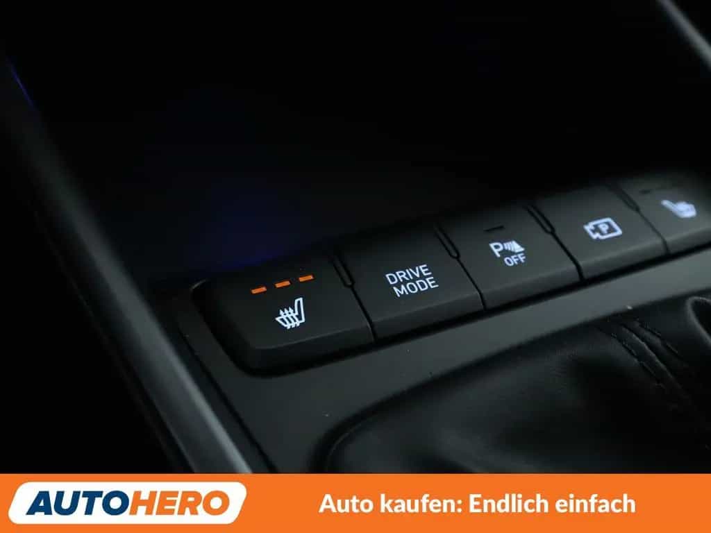 Hyundai i20 1.0 TGDI Edition 30+*NAVI*TEMPO*CAM*PDC*SHZ* 10/2022-photo-23
