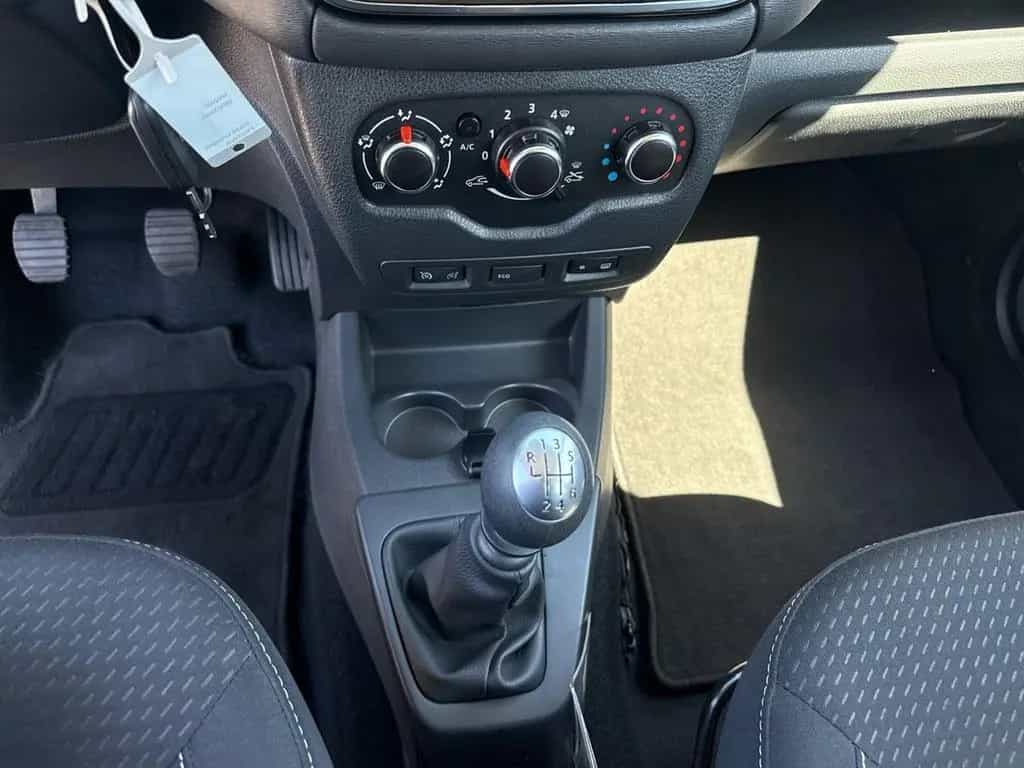 Dacia Lodgy 1.3 TCE 100 COMFORT NAVI+DAB+KLIMA+SHZ+USB 05/2020-photo-18