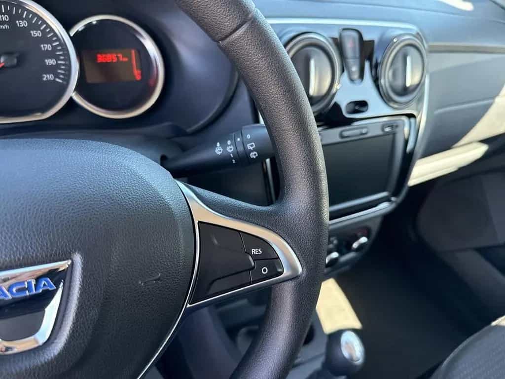 Dacia Lodgy 1.3 TCE 100 COMFORT NAVI+DAB+KLIMA+SHZ+USB 05/2020-photo-22
