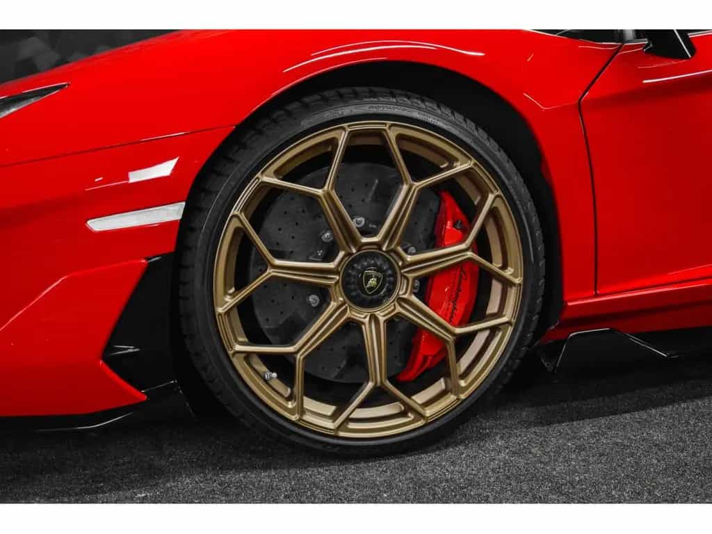 Lamborghini Aventador SVJ Coupé 6.5 V12 770 CH / 1 OF 900 / 05/2021-photo-10