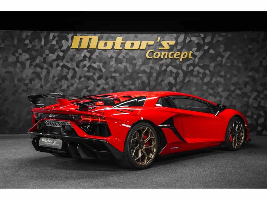 Lamborghini Aventador SVJ Coupé 6.5 V12 770 CH / 1 OF 900 / 05/2021-photo-2