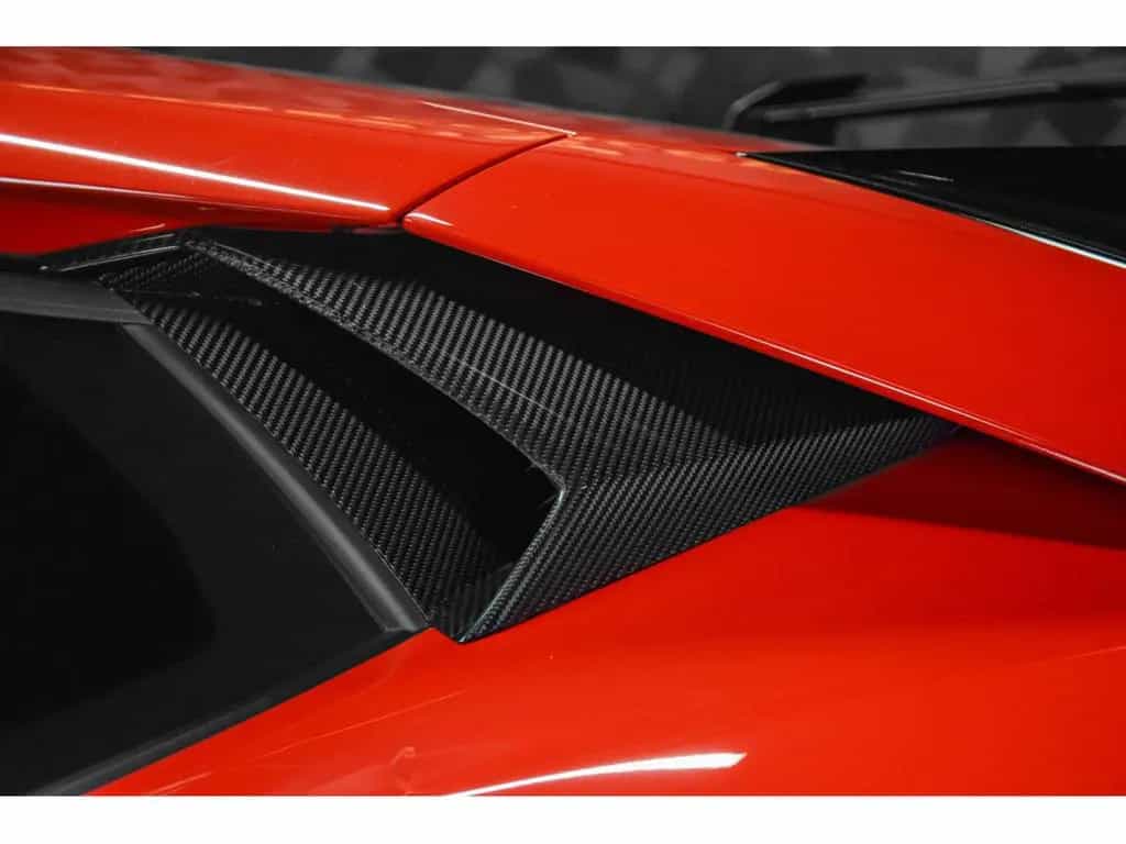 Lamborghini Aventador SVJ Coupé 6.5 V12 770 CH / 1 OF 900 / 05/2021-photo-24