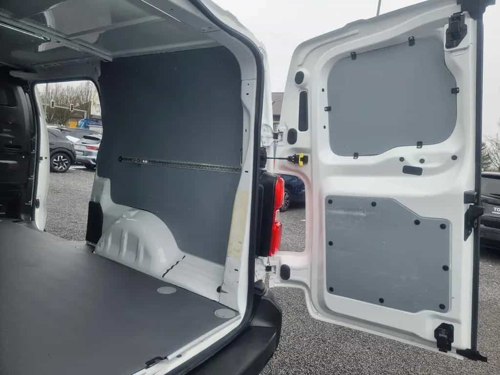 Citroën Jumpy Kasten Club XL NAVI KAMERA TEMP PDC CARPLY 10/2021-photo-26