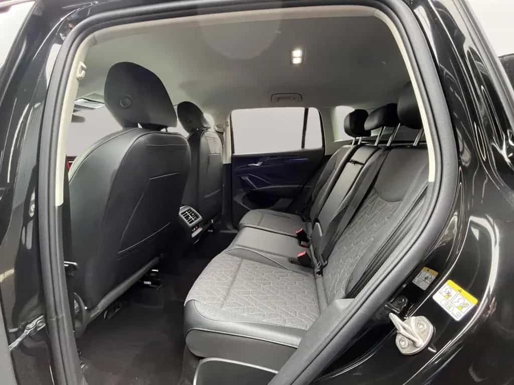 Volkswagen Tiguan 1.5 eTSI DSG Life Edition LED PLUS 18" Al null-photo-10