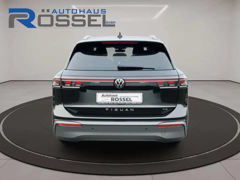 Volkswagen Tiguan 1.5 eTSI DSG Life Edition LED PLUS 18" Al null-photo-5