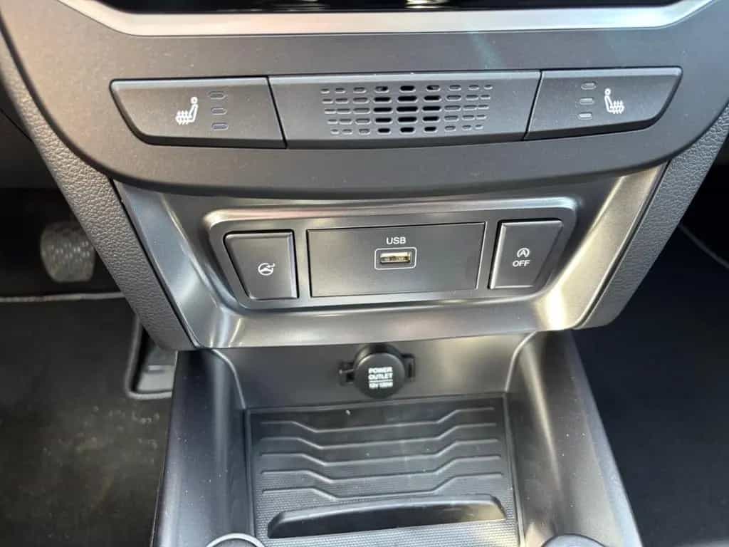 KGM Tivoli NOMAD T-GDi 1,5Benziner 163 PS MT, Navi, null-photo-19