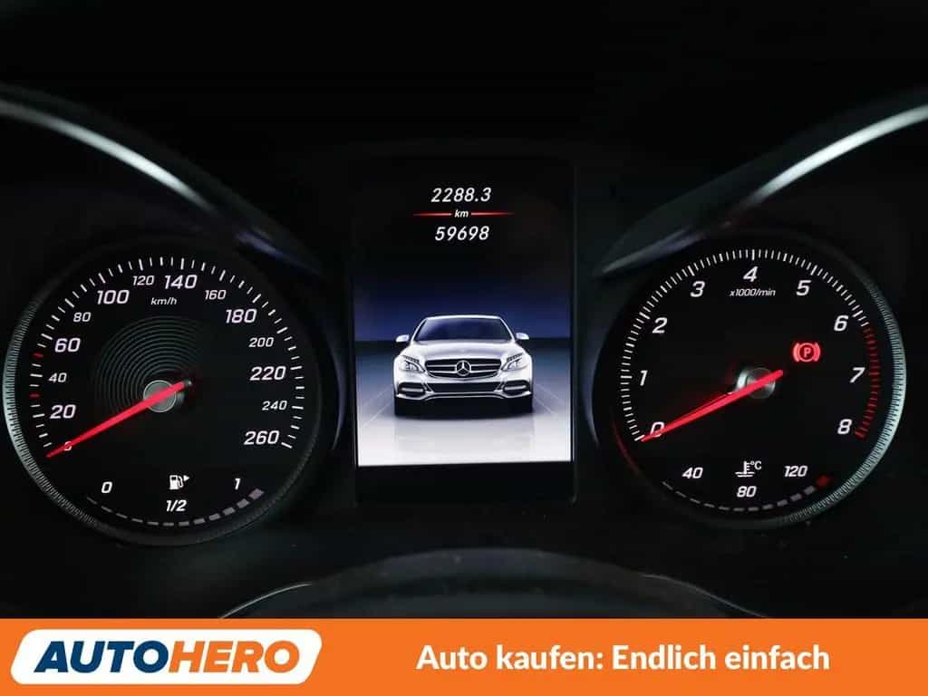 Mercedes-Benz C 180 CGI Avantgarde Aut.*LED*PDC*NAVI*SHZ*TEMPO 08/2018-photo-19