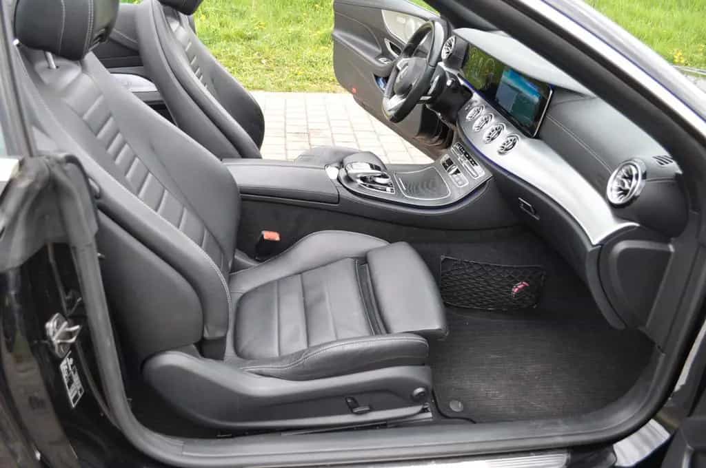 Mercedes-Benz E-Class 200 Cabrio AMG Line 03/2018-photo-15
