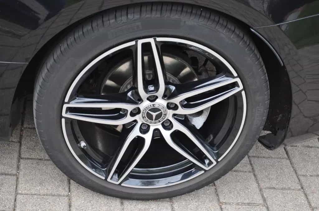 Mercedes-Benz E-Class 200 Cabrio AMG Line 03/2018-photo-21