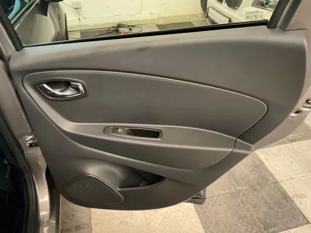 Renault Captur 1,2i TCE Automatik,Style,Navi,1.Hd,Tüv28 01/2017-photo-19