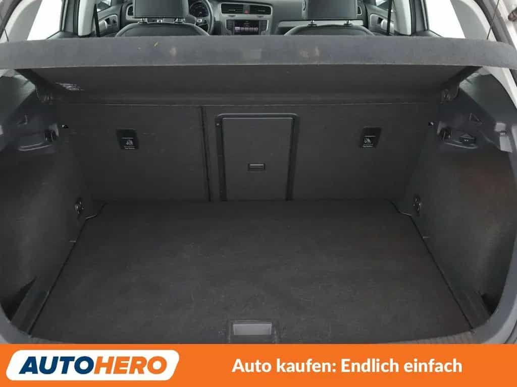 Volkswagen Golf VII 1.2 TSI Comfortline BMT *LED*TEMPO*PDC* 12/2016-photo-17
