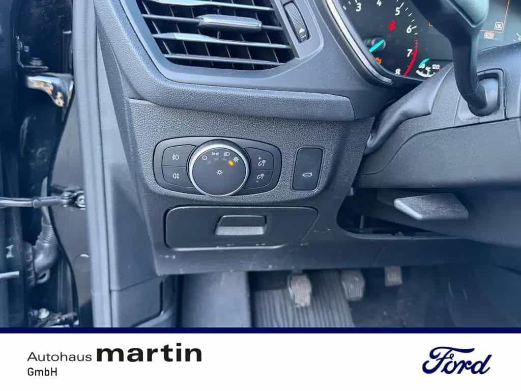 Ford Focus 1.0 Active PDC SHZ KAMERA NAVI ACC B&O LED 06/2019-photo-21