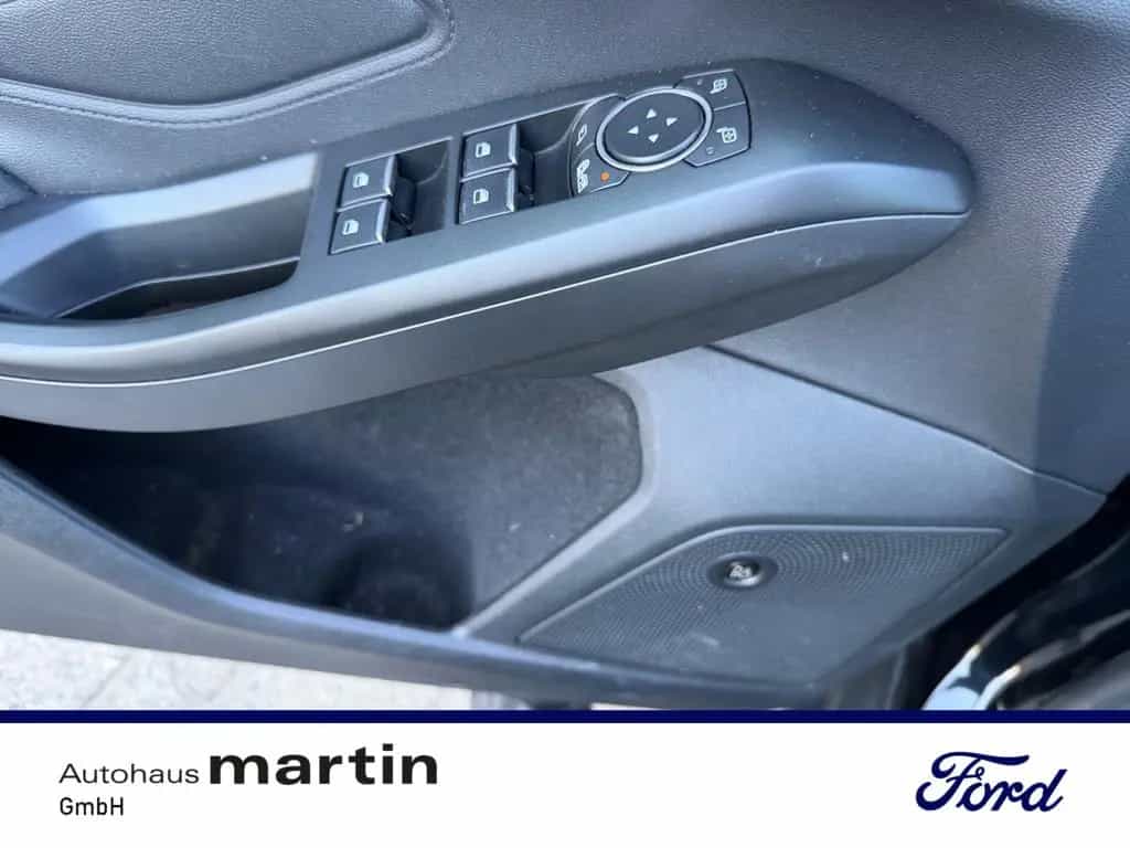 Ford Focus 1.0 Active PDC SHZ KAMERA NAVI ACC B&O LED 06/2019-photo-22