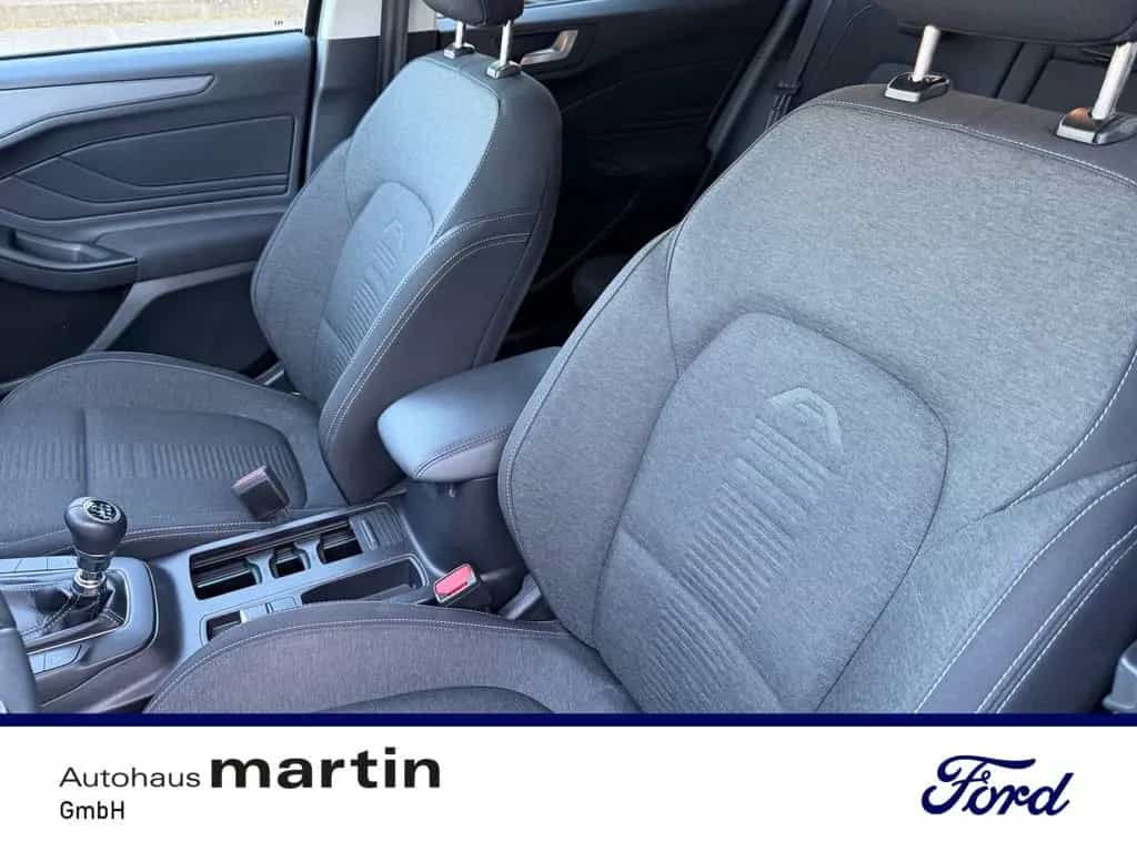 Ford Focus 1.0 Active PDC SHZ KAMERA NAVI ACC B&O LED 06/2019-photo-23