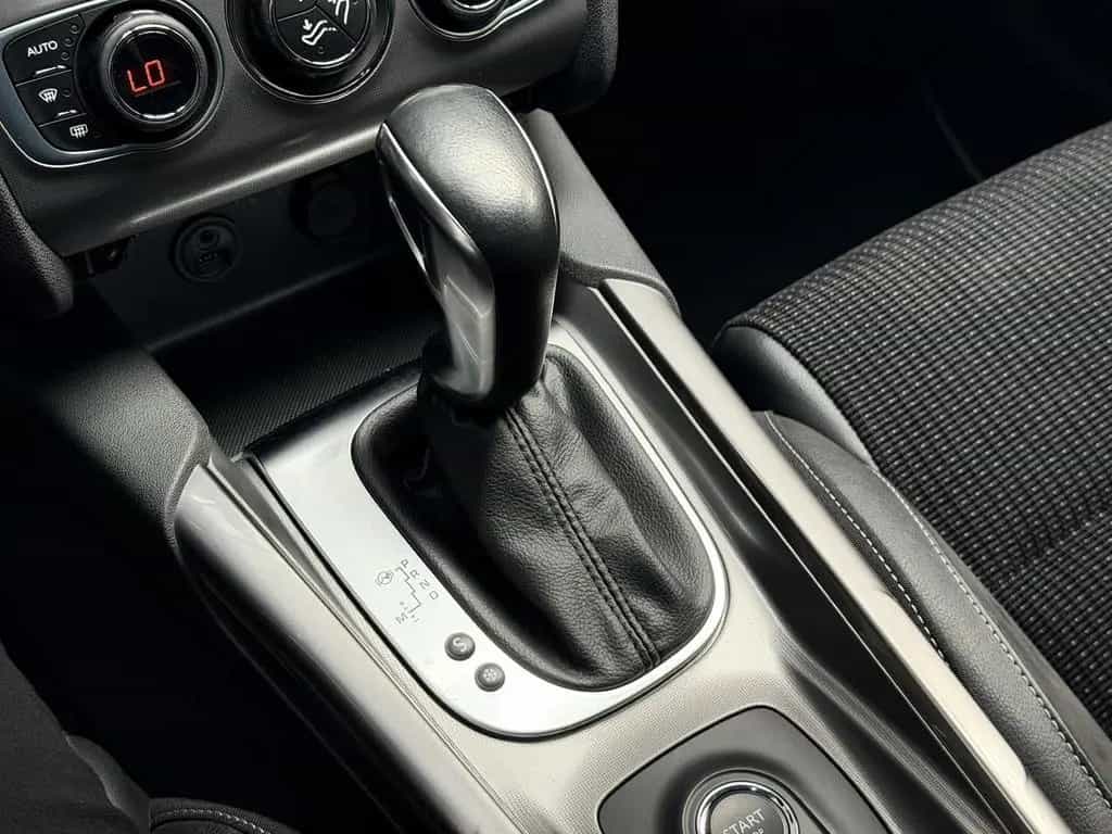 Citroën C4 Shine MASSAGE|SHZ|NAVI|AUTOMATIK 07/2016-photo-14