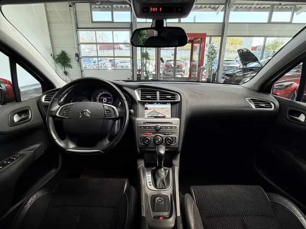 Citroën C4 Shine MASSAGE|SHZ|NAVI|AUTOMATIK 07/2016-photo-9
