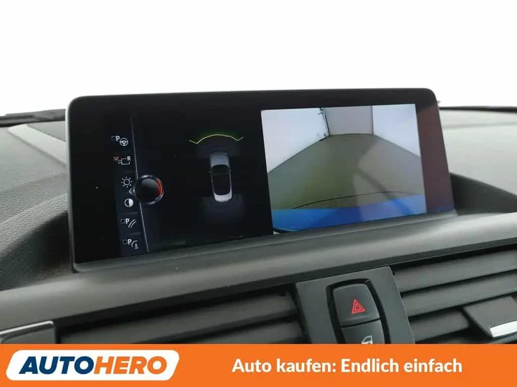 BMW 2 Series M240i Aut.*NAVI*BI-XENON*TEMPO*CAM*PDC*SHZ* 08/2016-photo-22