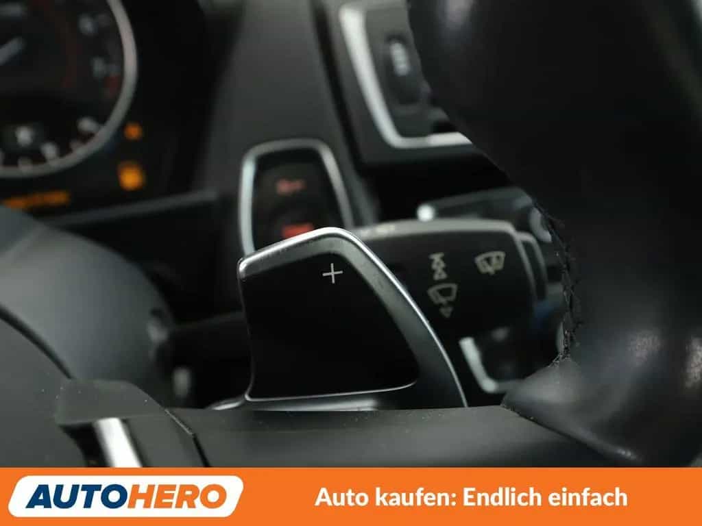 BMW 2 Series M240i Aut.*NAVI*BI-XENON*TEMPO*CAM*PDC*SHZ* 08/2016-photo-29