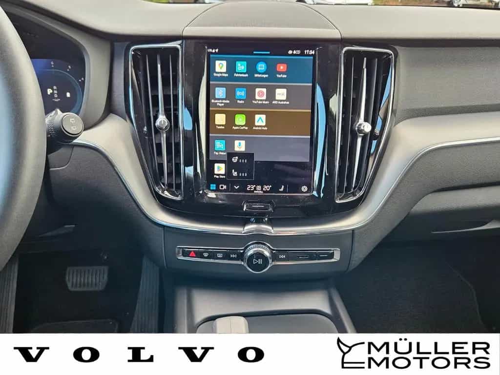 Volvo XC 60 Momentum Pro 2WD 02/2022-photo-11