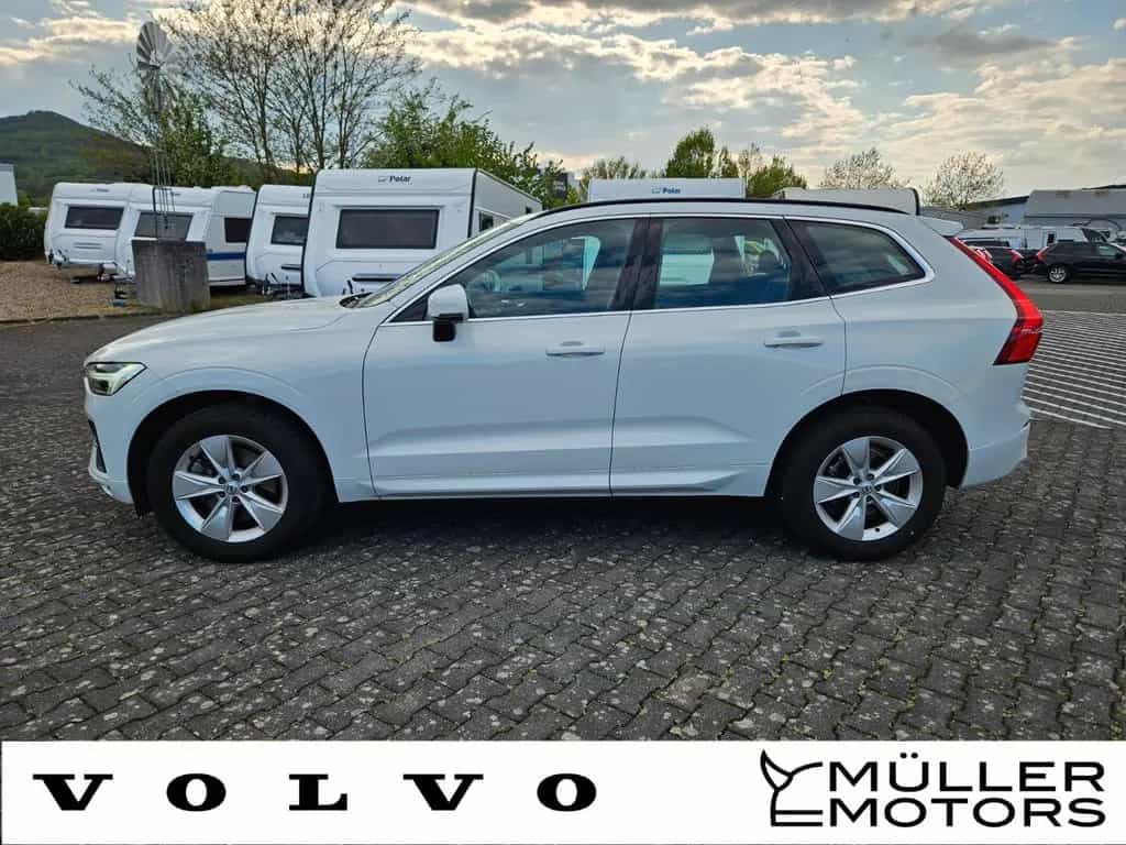Volvo XC 60 Momentum Pro 2WD 02/2022-photo-5