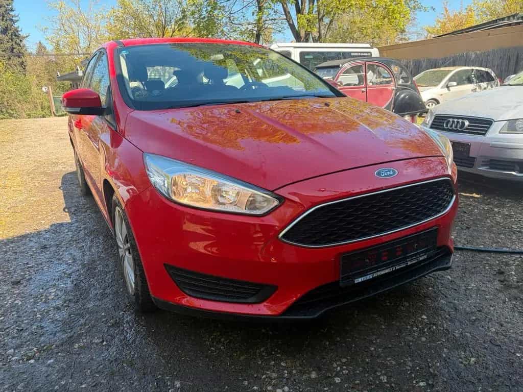 Ford Focus Lim. 1.0 EcoBoost Trend 01/2017-photo-0