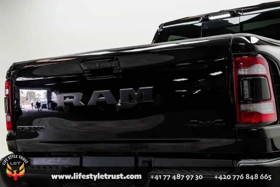 Dodge RAM 1500 TRX 6.2LV8 LEVEL 2 - HUD - € 73.500 T1 06/2021-photo-12