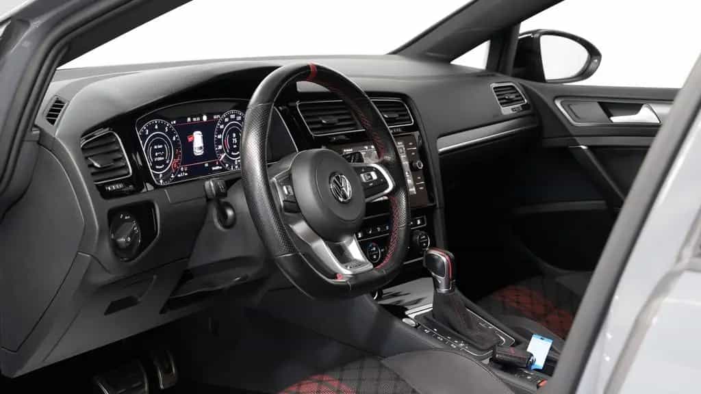 Volkswagen Golf GTI TCR*AKRAPOVIC*PANO*R.KAM**VIRTUAL*NAVI* 11/2019-photo-19
