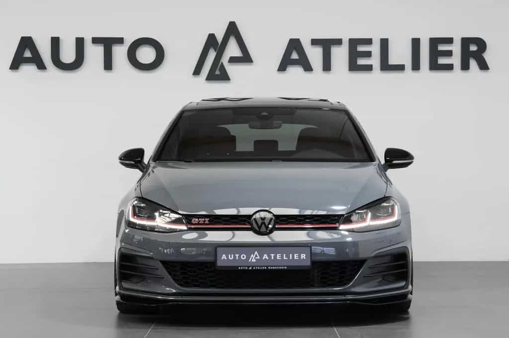 Volkswagen Golf GTI TCR*AKRAPOVIC*PANO*R.KAM**VIRTUAL*NAVI* 11/2019-photo-2